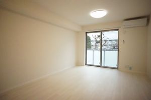 ルクレール登戸 103号-2