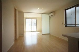 クレスト 201号-2