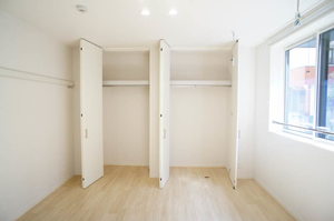 Ｃｏｕｒｔ・Ｌａｒｇｏ 101号-5