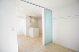 Ｃｏｕｒｔ・Ｌａｒｇｏ 101号-6