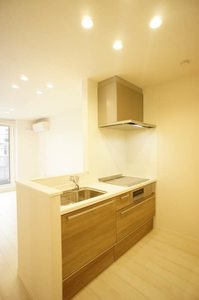 LUNA crescent(ルナ クレッセント) 201号-6