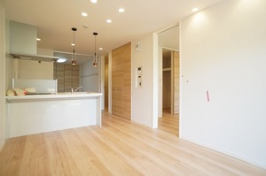 メゾン ド リヴィエール 105号-3