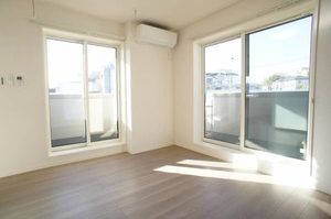 エレオノーラ 303号-5