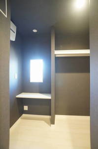 ヒューゲルハイム 201号-6