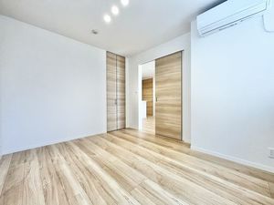 ゼフィール 102号-8