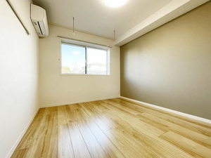 コンドミニオ　エテルナ 101号-6