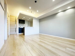 コンドミニオ　エテルナ 102号-3