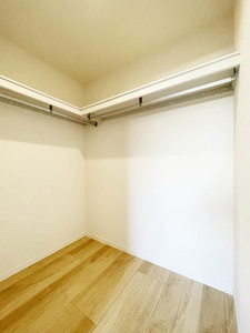 コンドミニオ　エテルナ 102号-7