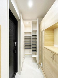 コンドミニオ　エテルナ 102号-11