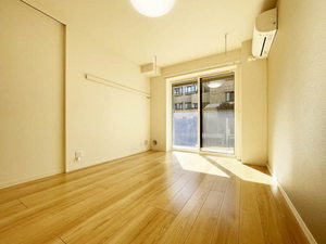 コンドミニオ　エテルナ 103号-5