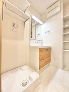 シュペル　パビヨン 301号-9