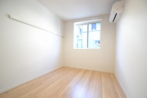 トレジャー大谷戸 103号-2