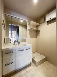 ビラ　スキエラ　宮崎台 202号-9