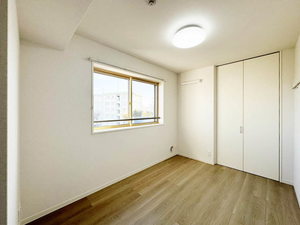 ラムール・ド・センケイⅡ 301号-4