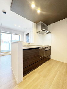 ラムール・ド・センケイⅡ 301号-6