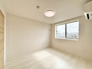 グランファミーユ登戸 303号-5