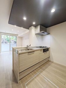 久坂マンション 108号-5