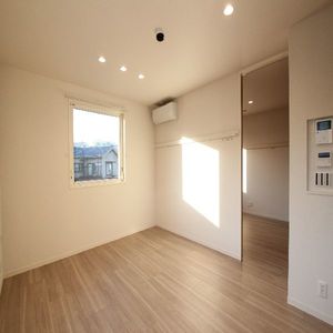 イーエムサン 201号-4