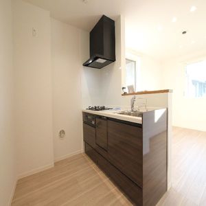 イーエムサン 201号-7