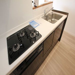 イーエムサン 201号-8