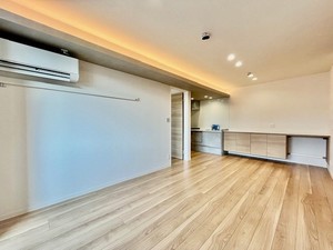 グランリュクス 303号-2