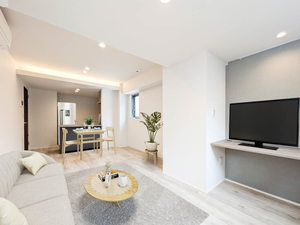 ラリュール 403号-2