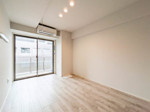 ラリュール 403号-4