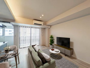 ラリュール 404号-2