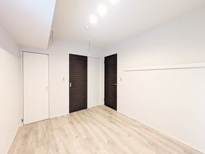 ラリュール 404号-4