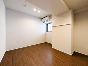 ラリュール 603号-4