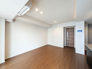 ラリュール 604号-3