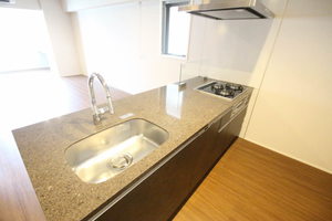 ラリュール 701号-4