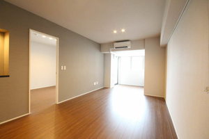 ラリュール 701号-5