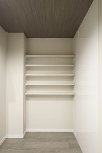 ラ・ベラ・ヴィータ 101号-7