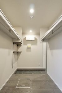 ラ・ベラ・ヴィータ 102号-12