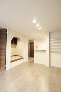 ラ・ベラ・ヴィータ 201号-6