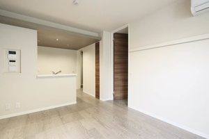 ラ・ベラ・ヴィータ 202号-5