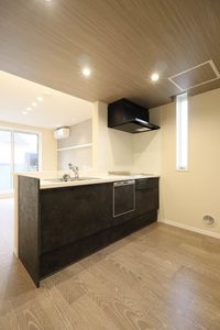 ラ・ベラ・ヴィータ 203号-8