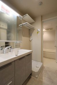 ラ・ベラ・ヴィータ 301号-9