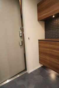 ラ・ベラ・ヴィータ 301号-12