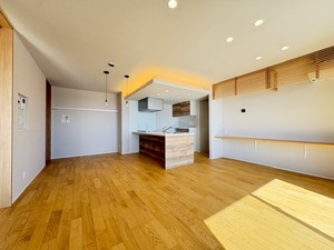 アウリスタ 301号-3