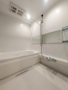 イノヴェーゼ 201号-9