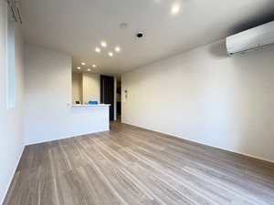 シロポール鷺沼 102号-2