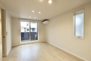 ルナ　アンクレ 303号-4