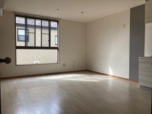 サン・ピュア港南台 101号-2