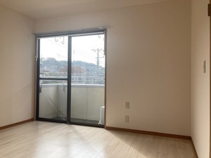 サン・ピュア港南台 101号-5