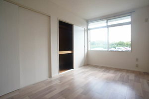 ビューメゾン栗平 201号-4