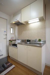 ヒルズ三ッ沢 202号-4