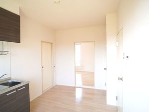 グラシューズつきみ野　Ⅴ 202号-3