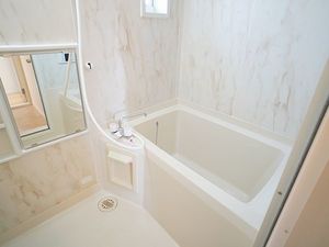 グラシューズつきみ野　Ⅴ 202号-8